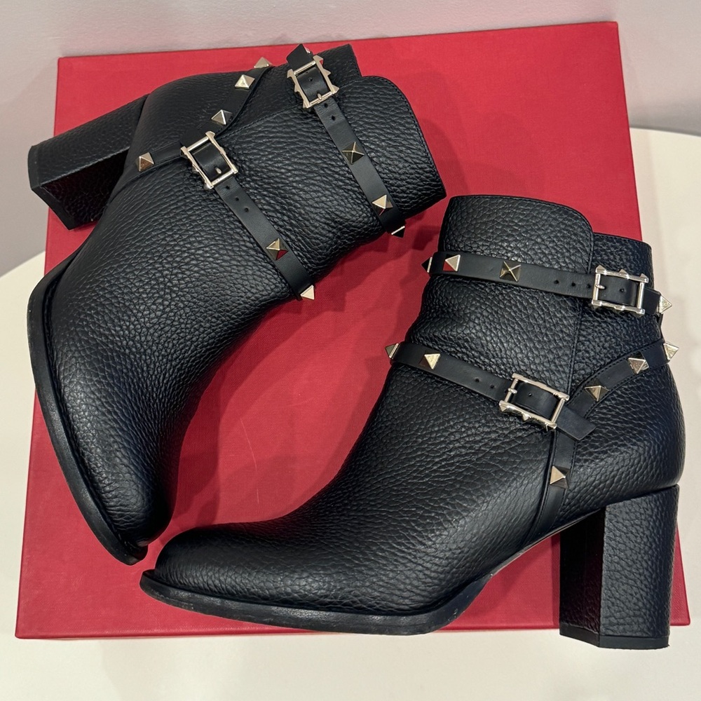 Valentino rockstud leather booties - almost new